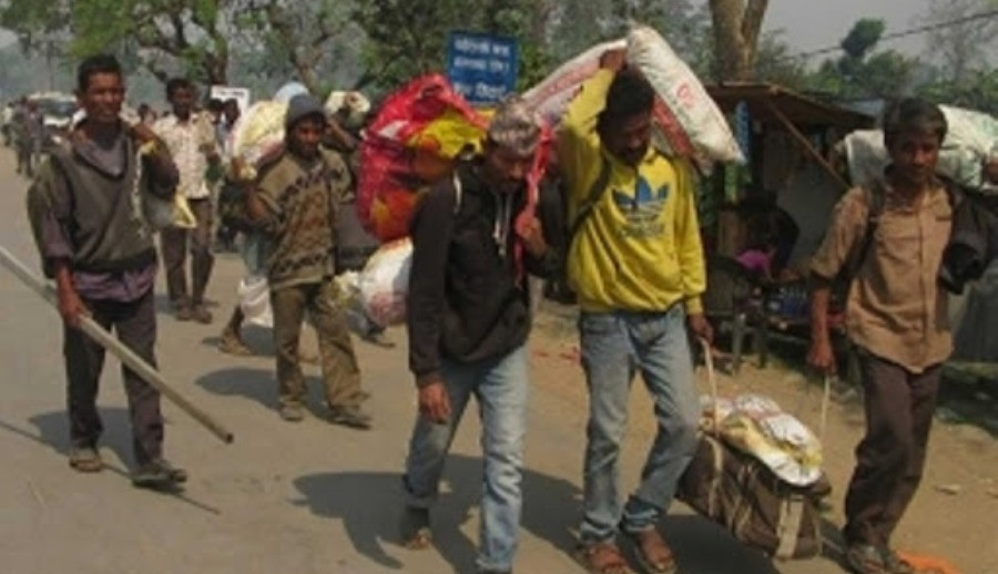 विशु पर्व मनाउन स्वदेश फर्कनेको लर्को